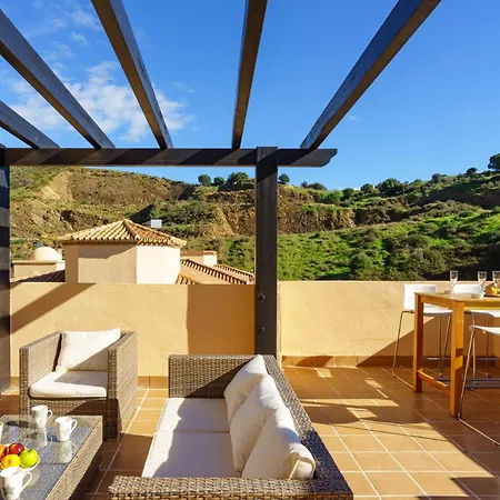 3 Bedroom, Floor With Fantastic Terrace And Pools