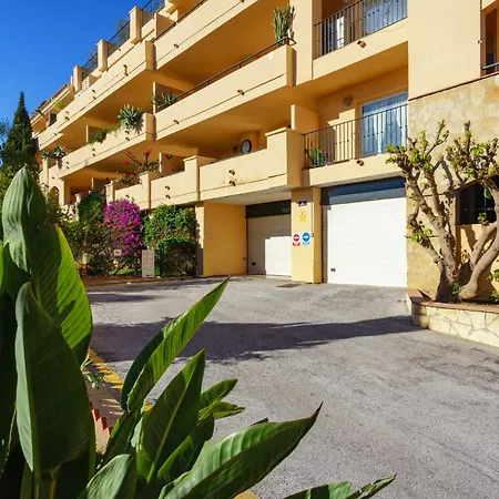 Appartement 3 Bedroom, Floor With Fantastic Terrace And Pools