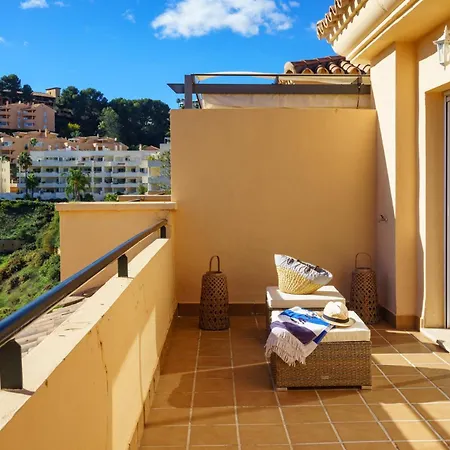 Apartamento 3 Bedroom, Floor With Fantastic Terrace And Pools Sitio de Calahonda